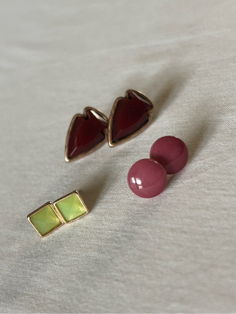 3 Pair Stud Earring Bundle Burgundy Mauve Mint Green Gold Tone